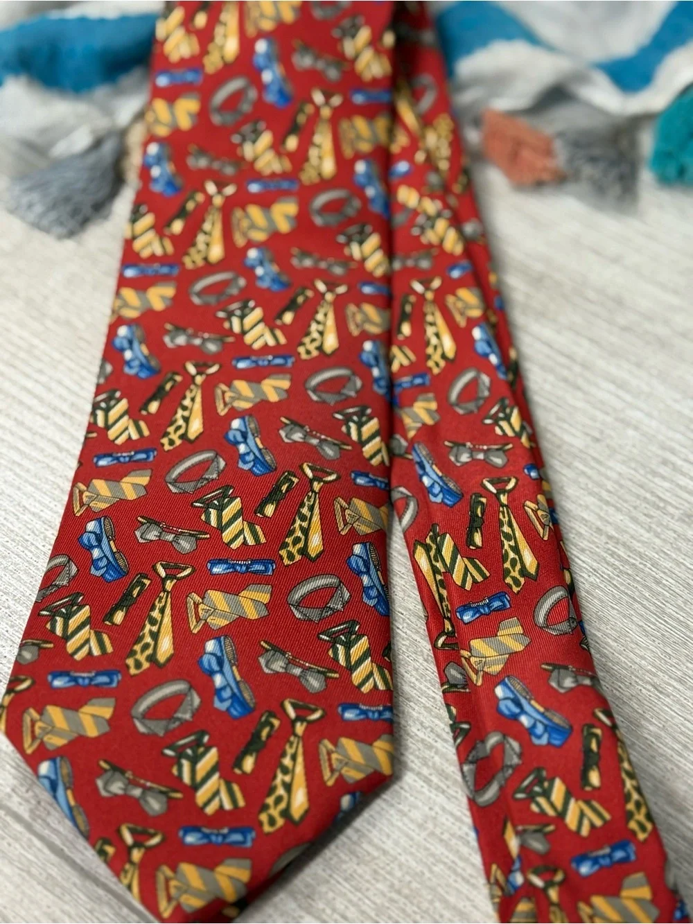 Men’s Gucci Italy 100% Silk Tie